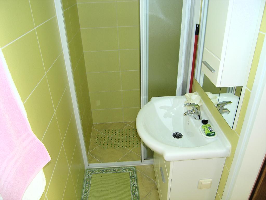 קרק Apartman Vera מראה חיצוני תמונה