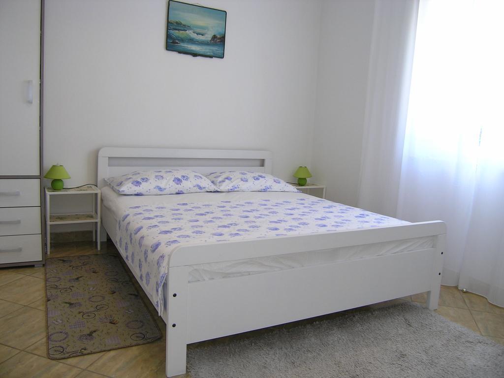 קרק Apartman Vera מראה חיצוני תמונה